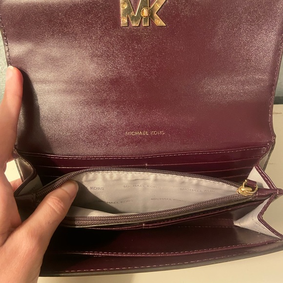 Michael Kors Leather Wallet - Picture 4 of 4